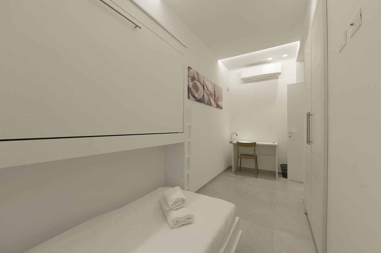 Isule Apartments San Vito Lo Capo Rum bild